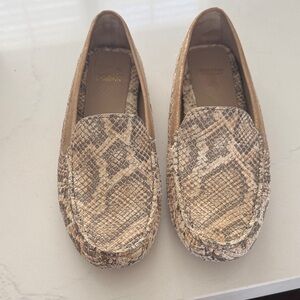 Johnston & Murphy Tan and Cream Snake Loafers